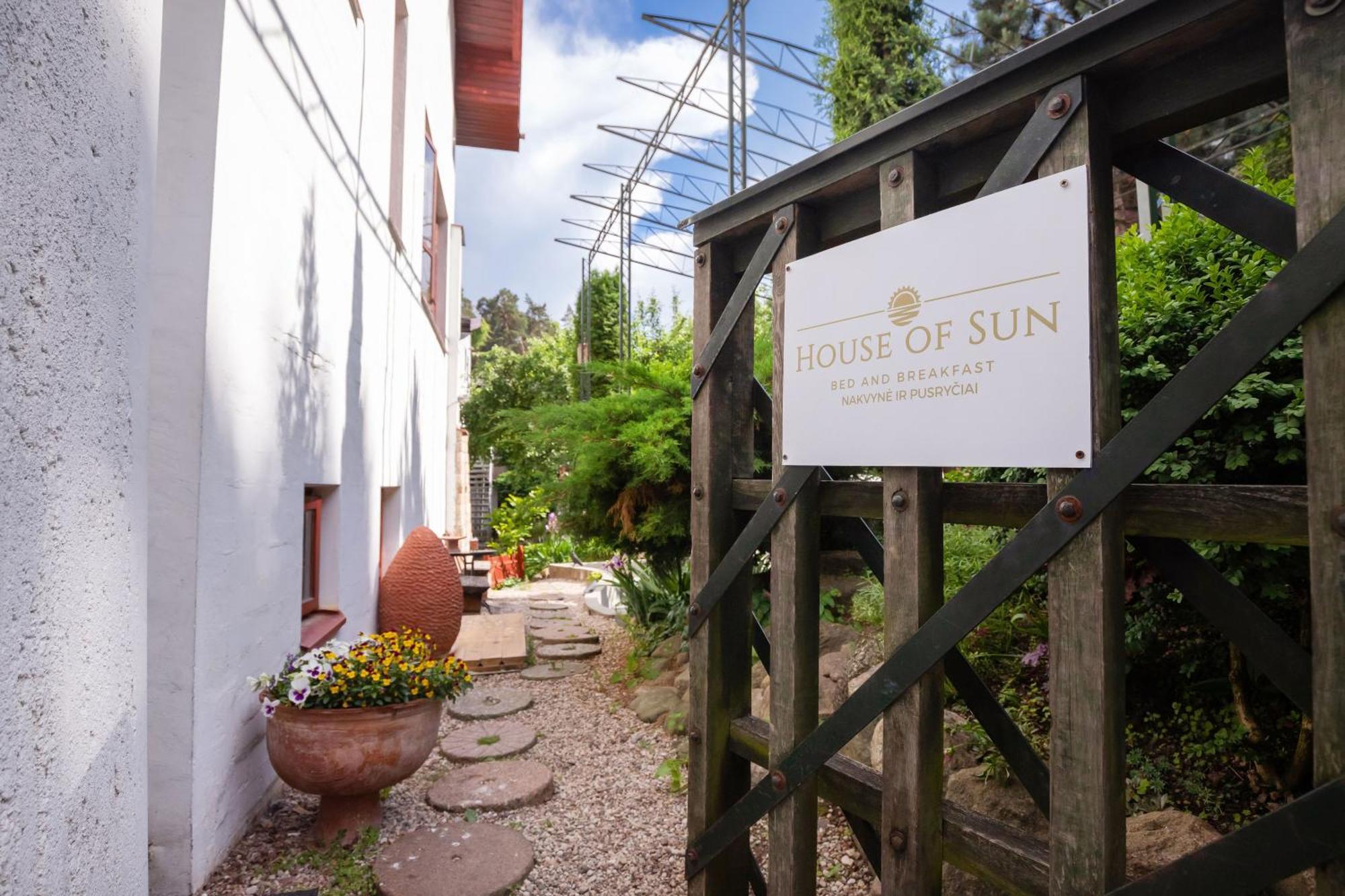 House Of Sun Bed and Breakfast VNO Eksteriør billede